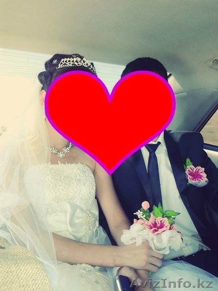 Продам шикарное пышное свадебное платье с бантом и брощью Swarovski - Изображение #1, Объявление #1153425