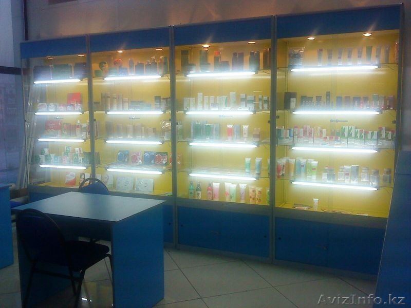 продам витрины и ресепшн - Изображение #1, Объявление #1313021