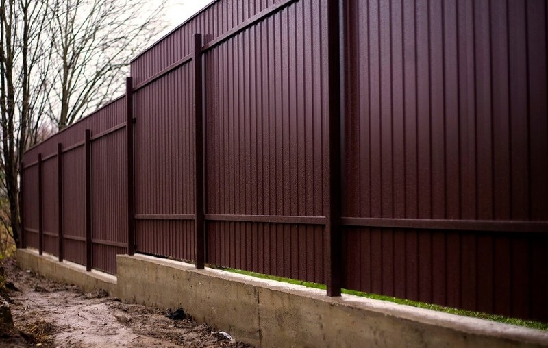 Монтаж забора из проф. листа специалистами.  - Изображение #2, Объявление #1659444